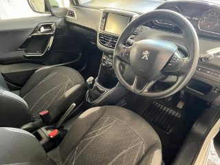 /photos/9723/07818b0e-d116-a1b7-28b3-5ce8be86c18f_i320x240.jpg