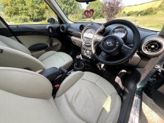 /photos/9723/51d2a7c1-c460-1848-5149-b8c9b31b7567_i320x240.jpg